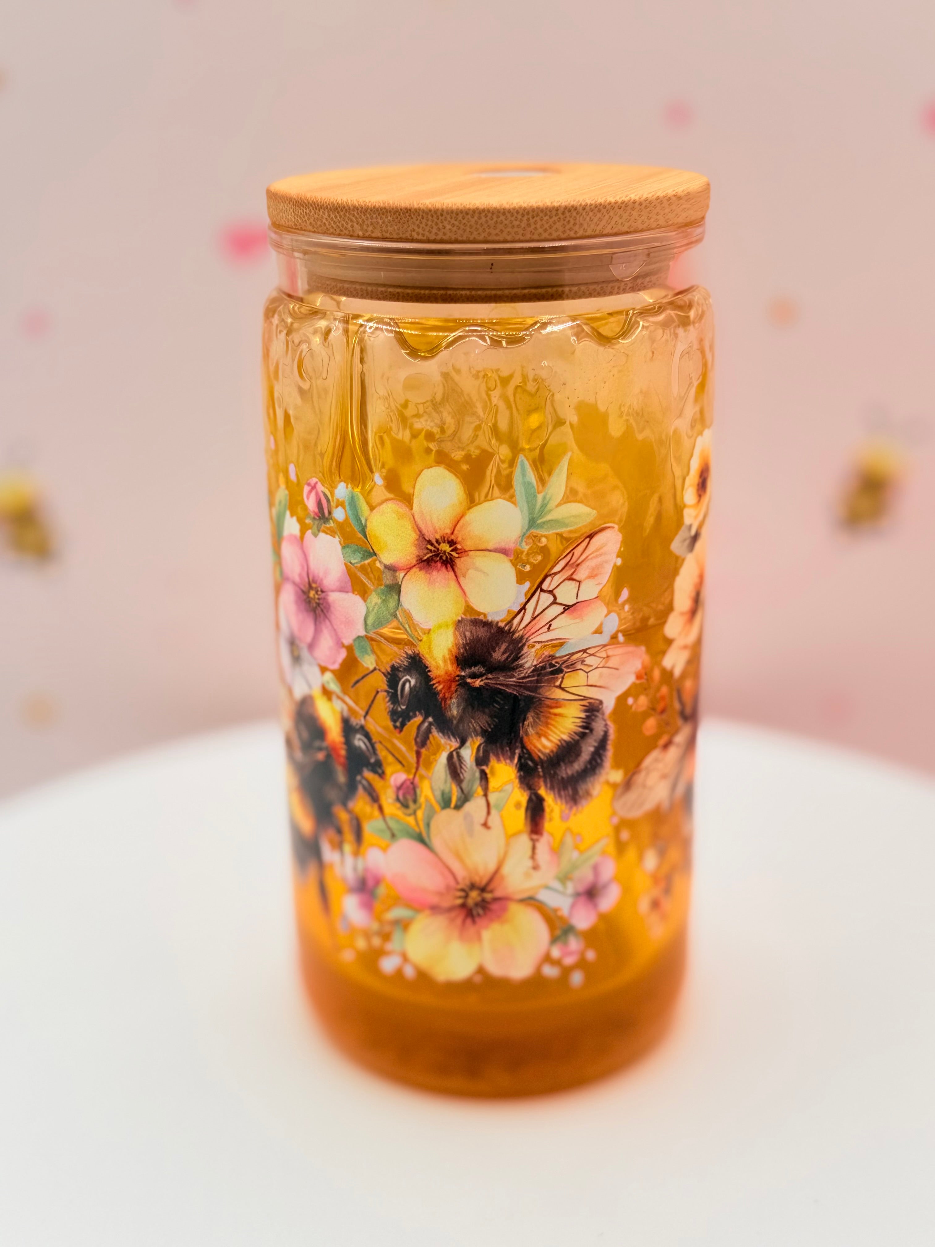Bee & Wildflower Plastic Can Cup | 16 oz Reusable Cold Cup with Bamboo Lid & Straw | Floral Bee Tumbler | Nature Lover Gift